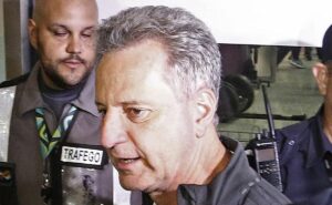 r$ 90 milhões: flamengo de landim decide vender meio campista e aguarda proposta se concretizar