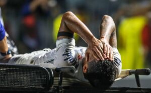 santos toma decisão sobre contratar novo lateral direito e substituto de aderlan será jp chermont