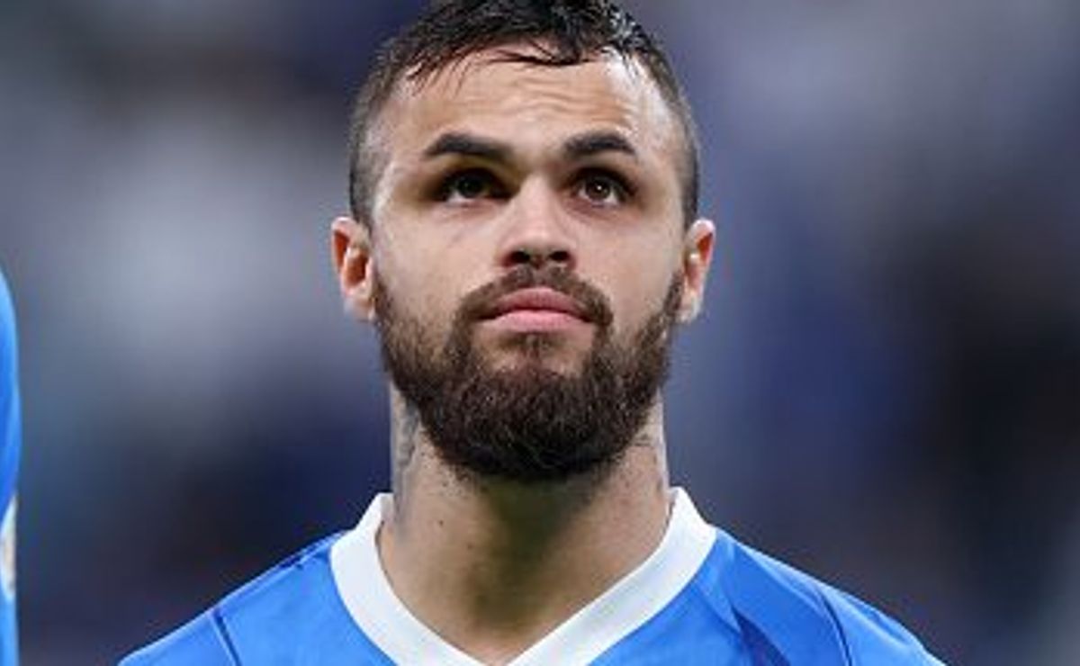 contratação de michael pelo corinthians tem nova informação e empresário discute liberação com al hilal