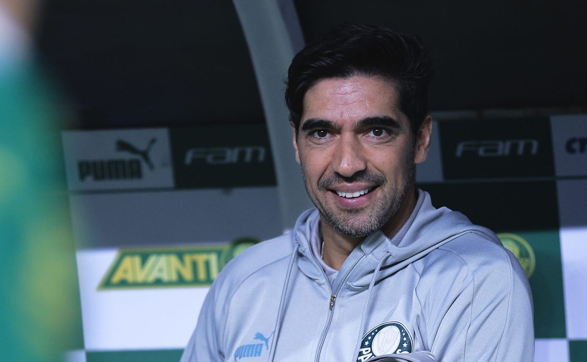 r$ 20 milhões: abel ferreira destaca investimento do botafogo para o campeonato brasileiro