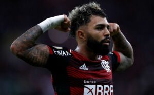 com oferta do palmeiras, gabigol tem processo anulado e está suspenso no flamengo