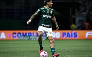 richard ríos, do palmeiras, é destaque em jogo da copa américa pela colômbia