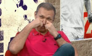 velloso 'crava' eliminação do corinthians na copa do brasil: "para mim, passa o grêmio"