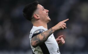 vai ficar: após empate heróico, garro admite que fica no corinthians mesmo com interesses