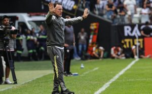 atlético mg defende invencibilidade diante do são paulo no brasileirão