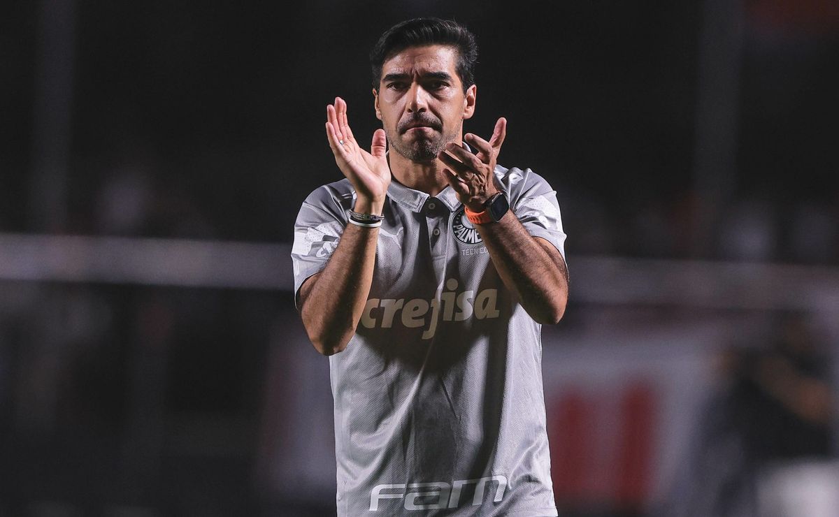 palmeiras de abel ferreira renova o contrato de jovem goleiro da base