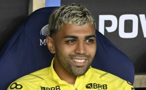 r$ 1,7 milhão: desistência do palmeiras sobre gabigol pode acontecer e flamengo recebe nova informação