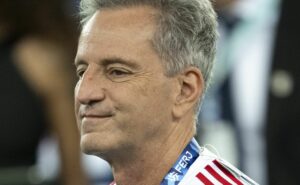 rodolfo landim recusa proposta milionária e meio campista não vai mais deixar o flamengo