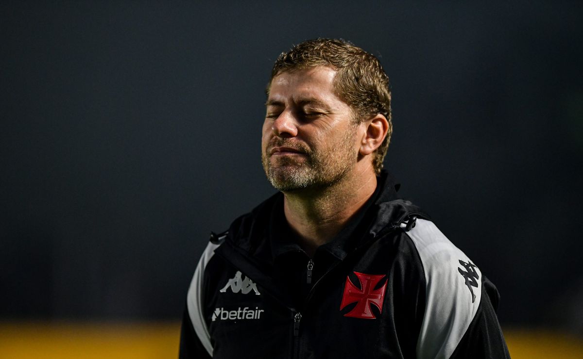 apesar do tabu, vasco defende vantagem diante do corinthians em casa