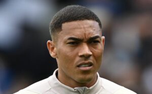 saída de rodrigo caetano interfere e atlético mg desiste de contratar carlos vinícius