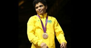superbet arremata medalha olímpica em leilão e devolve para ex atleta brasileira