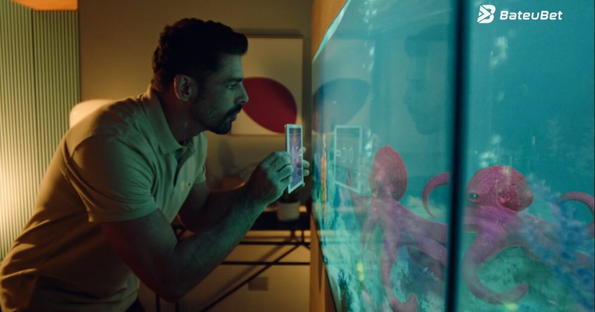 operadora bateubet lança publicidade com o ator cauã reymond e o ex atacante grafite