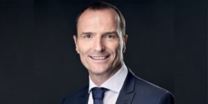 brisbane 2032 contrata diretor comercial de paris 2024