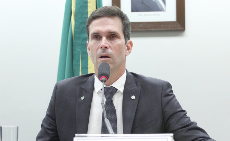 comissão da câmara aprova repasse de loterias para modalidades esportivas master e de surdos