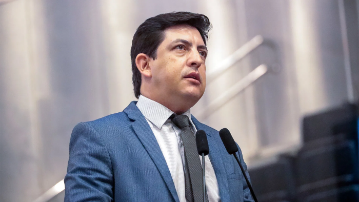 deputado propõe lei para proibir menores em publicidade de apostas no estado de pernambuco