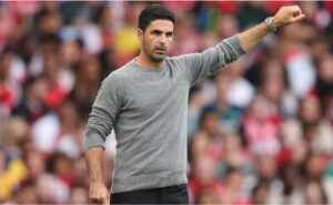 arteta contrata batedores de carteira para 'ensinar lição' a jogadores do arsenal