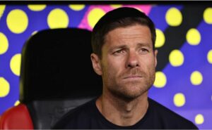 xabi alonso 'ignora' leverkusen e aponta bayern como favorito para vencer a bundesliga: "está claro"
