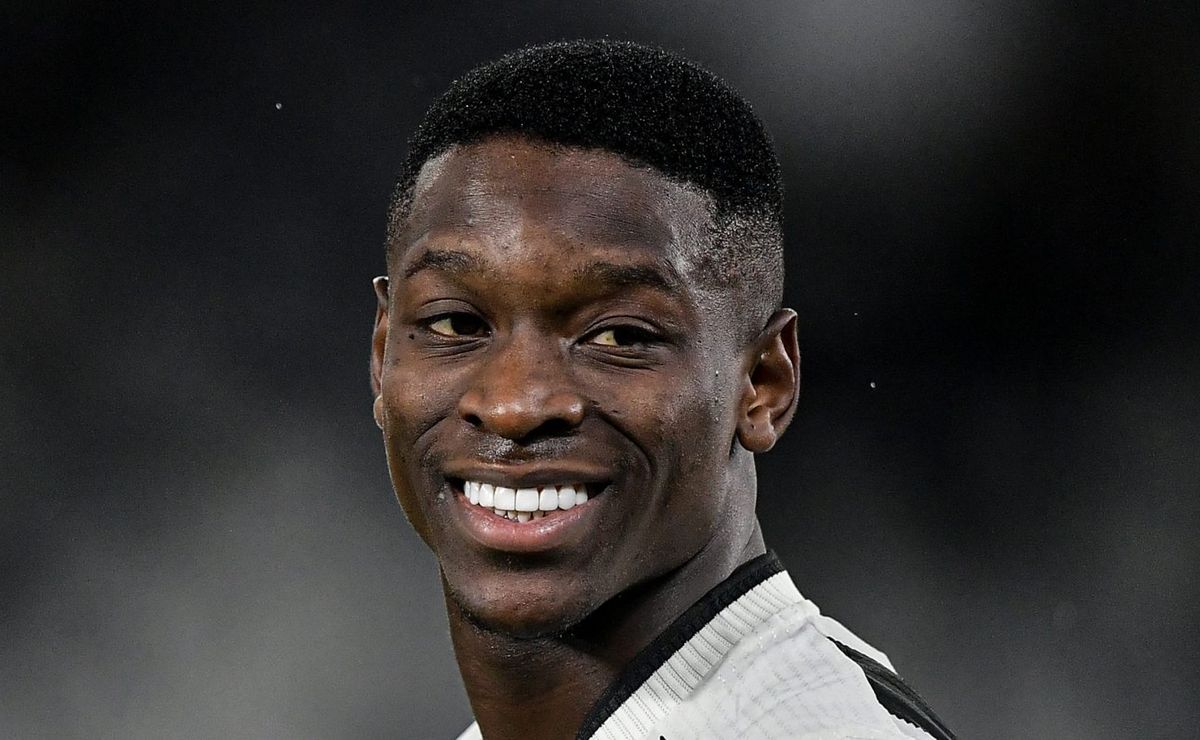 luiz henrique faz partida quase perfeita no nilton santos e lidera o botafogo em vitória