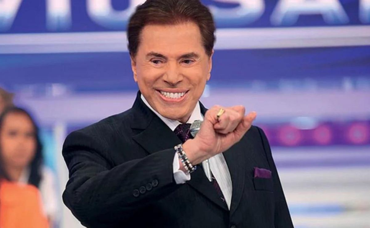 Ícone da tv brasileira: relembre a marcante trajetória de silvio santos