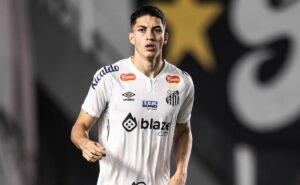 textor não para em jair e se mobiliza para contratar gabriel brazão junto ao santos