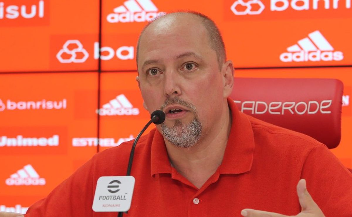 barcellos deve encerrar janela do internacional sem contratar atacante