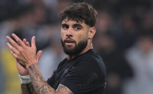 yuri alberto e +3 podem retornar em partida decisiva contra o fortaleza pelo brasileirão