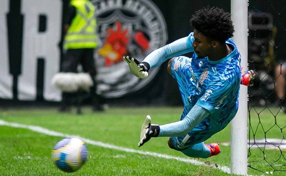 ramón díaz faz análise após grêmio x corinthians na copa do brasil e elogia hugo souza