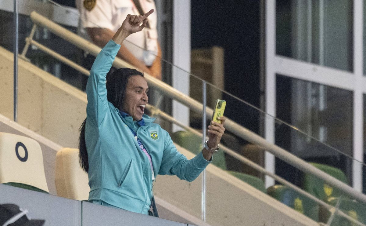 olimpíadas 2024: marta no banco de reservas na final é consenso entre brasileiros 