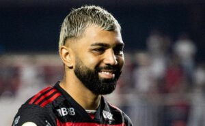 gabigol topa voltar a jogar no santos com uma condição e marcelo teixeira é informado
