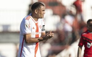 mercado admite que internacional não jogou bem contra o atlético go