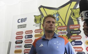 fernando seabra barra jonathan jesus e peralta no cruzeiro para copa sul americana