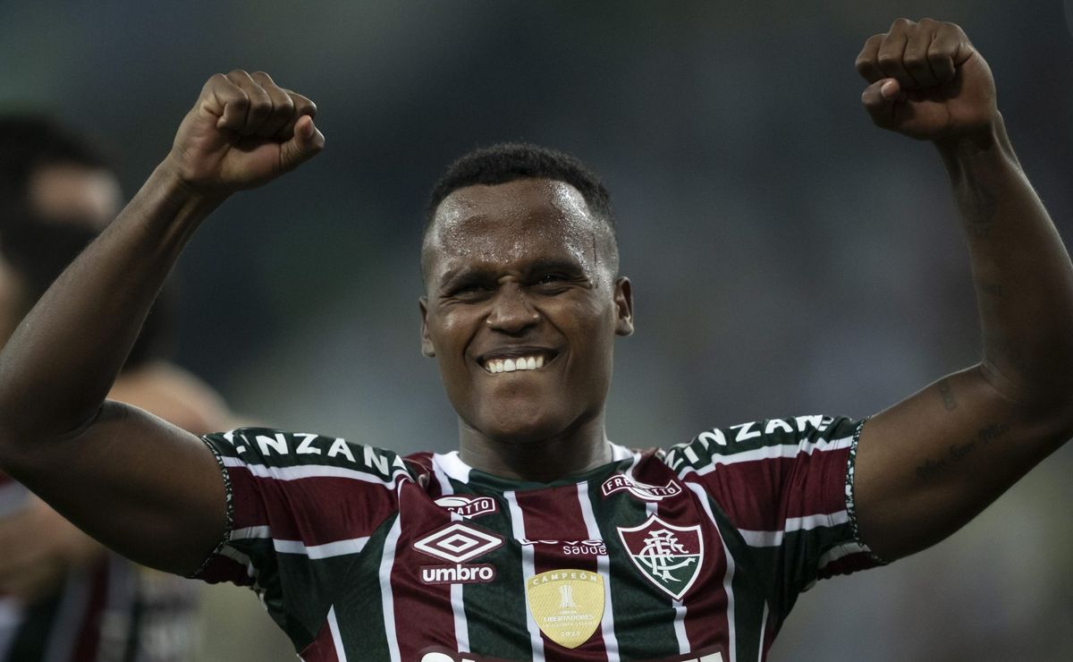 jhon arias manda recado para torcida do fluminense: “sei da responsabilidade”