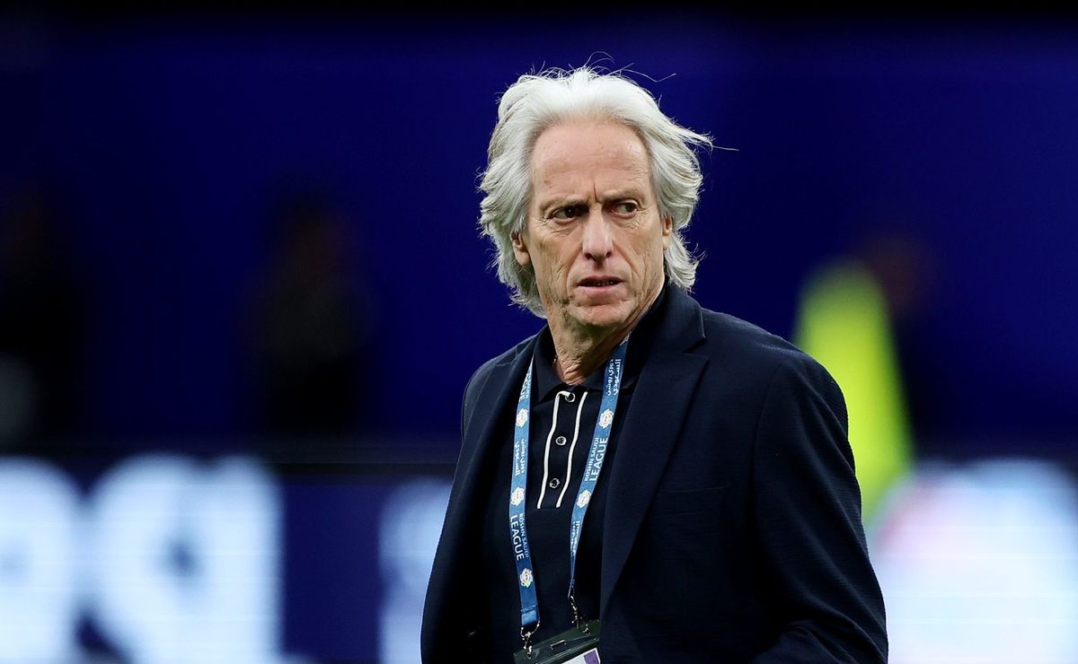 r$ 72 milhões: jorge jesus tem valorização após primeira temporada no al hilal