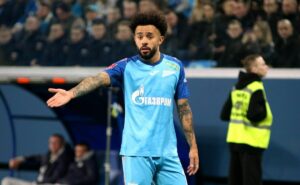 flamengo enxerga vinda de claudinho como impossível, mas ainda insiste no meia