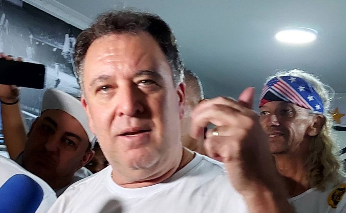 santos está prestes a fechar acordo e umbro pode ajudar marcelo teixeira no negócio