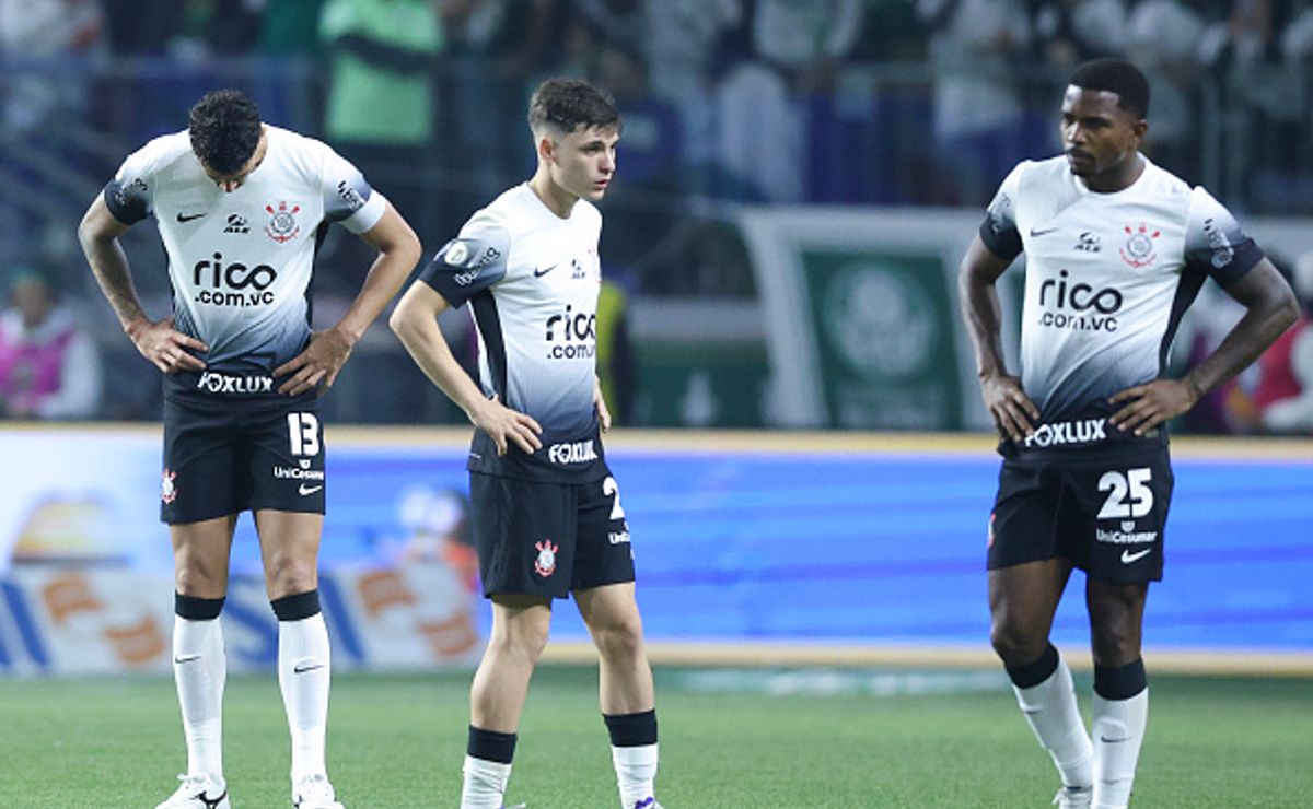 dirigente do corinthians critica uso do var e aponta erros de arbitragem no jogo contra o juventude