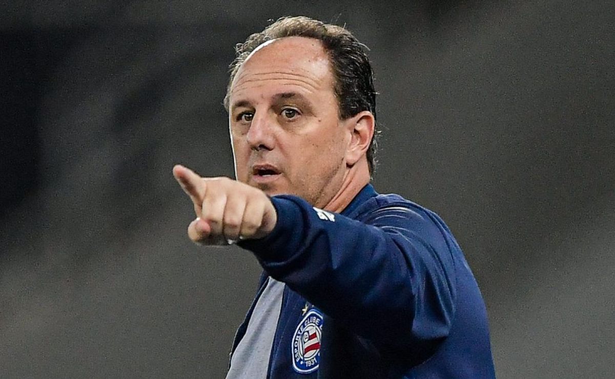 ceni alfineta flamengo antes do jogo contra bahia pela copa do brasil: "vai lá e contrata mais três"