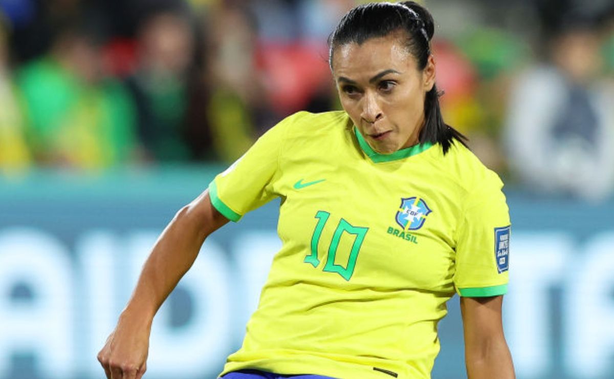 seleção feminina: arthur elias fala sobre retorno de marta e faz críticas às olimpíadas 2024