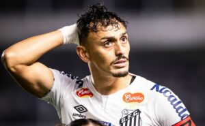 diego pituca faz forte desabafo após empate do santos na vila belmiro 