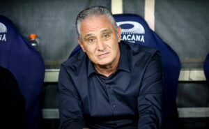tite monta estratégia especial no flamengo para vencer o palmeiras no allianz parque 