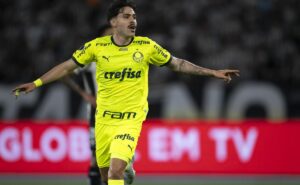 palmeiras definido para o clássico; confira a possível escalação para encarar o são paulo