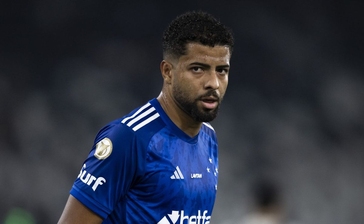 joão marcelo brilha pelo cruzeiro e bons números repercutem: “jogou sozinho”