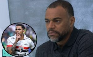 denílson reclama de luciano e dá razão às piadas da torcida do palmeiras: "tem que aguentar a zoeira"