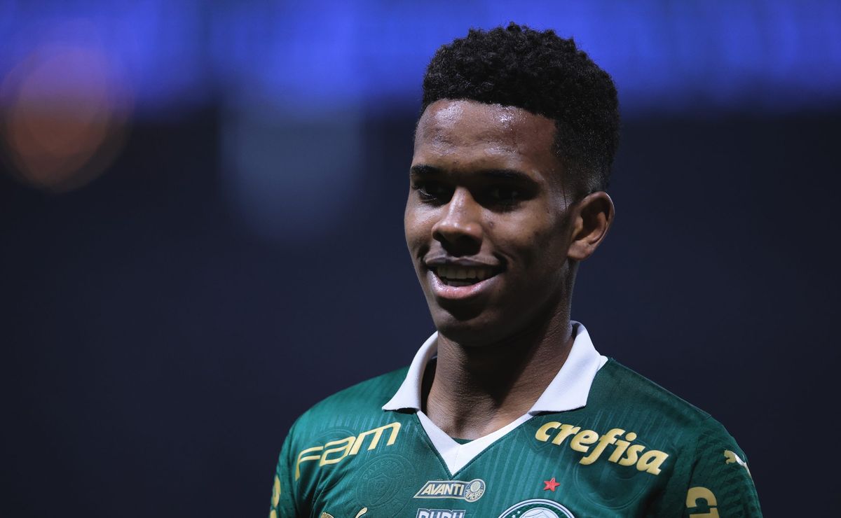 desfalque contra o flamengo, estêvão começa transição física nos bastidores do palmeiras