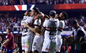 são paulo mantém tradição sendo um dos times com mais classificações para às quartas da libertadores