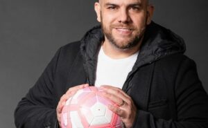 ceo do vasco aponta maior desafio financeiro do clube cruzmaltino: "situação diferente"