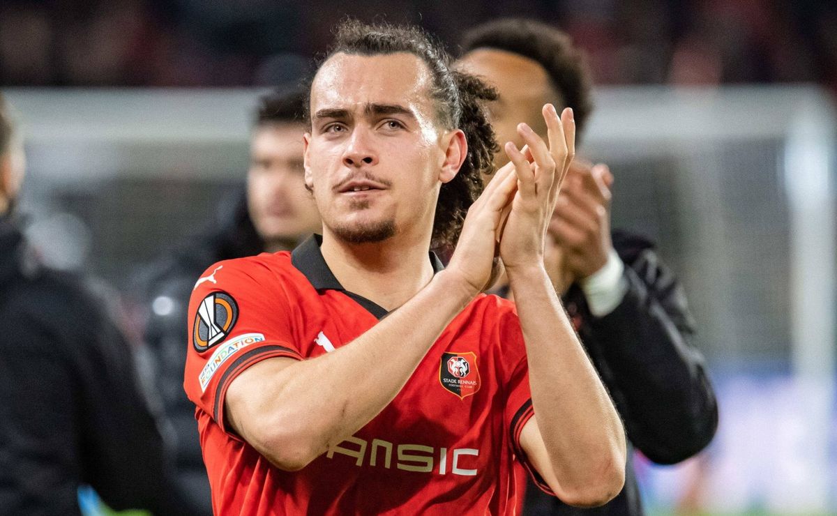 rennes acerta empréstimo de zagueiro e deixa caminho livre para a chegada de fabrício bruno, do flamengo