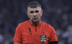 marcelo de lima henrique é elogiado por renato gaúcho em arbitragem de corinthians x grêmio: "grande árbitro"