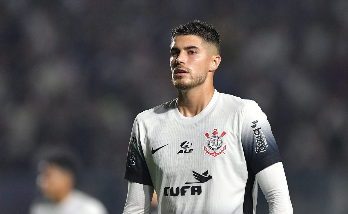 casagrande não perdoa e detona pedro raul: “contratação absurda do corinthians”