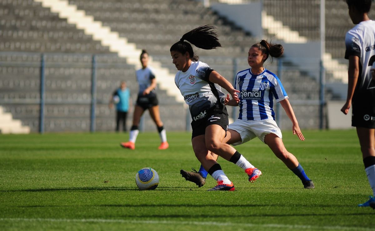 duda sampaio abre o jogo e comemora classificação do corinthians no brasileirão feminino: "podemos mais"